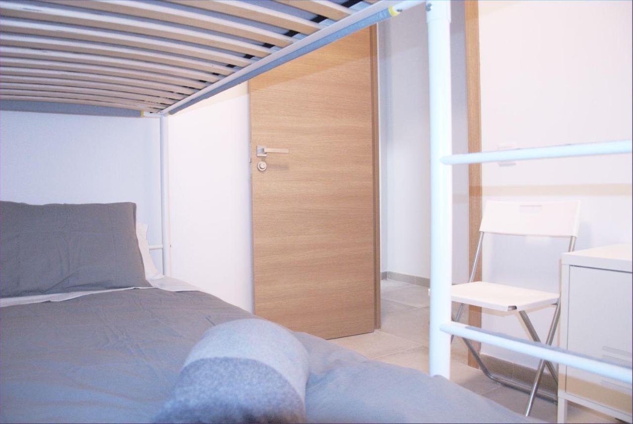 Ferienwohnung Vivienda Junto A Ruzafa - 12 Pax Y Mas Valencia Exterior foto